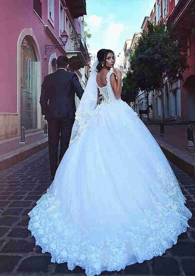 Graceful Lace Ball Gown Wedding Dress with V-Neck Sleeveless Design and Chapel Train with Applique BM bride