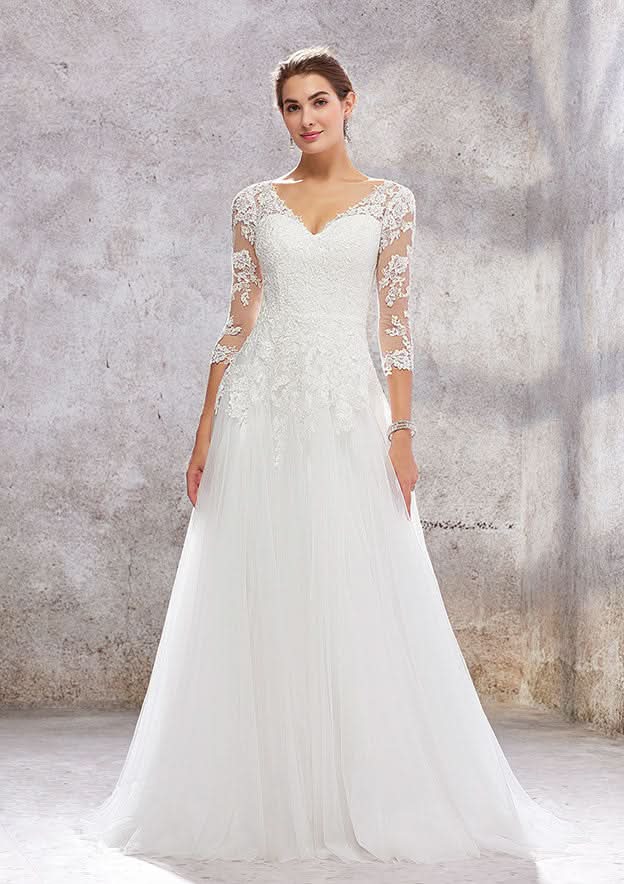 Classic Princess A-Line V-Neck Wedding Dress with 3/4 Sleeves and Sweep Train in Tulle and Lace BM bride