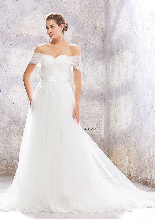 Elegant Princess Ball Gown Tulle Wedding Dress with Off-the-Shoulder Neckline and Ruffled Waistband BM bride