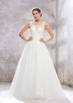 Classic Ball Gown Princess Scoop Neck Sleeveless Court Train Wedding Dress with Lace and Tulle BM bride