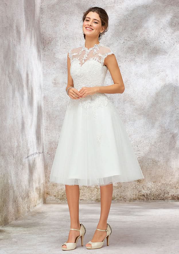 Elegant High-Neck A-Line Tulle Lace Wedding Dress with Sleeveless Design BM bride