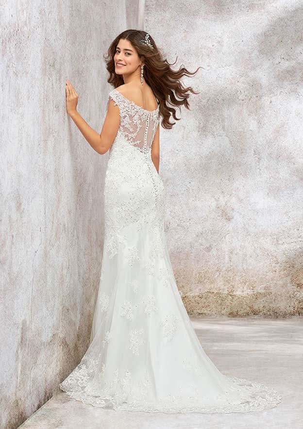 Glamorous Trumpet/Mermaid Wedding Dress: Bateau Sleeveless with Sweep Train and Sequined Appliques BM bride