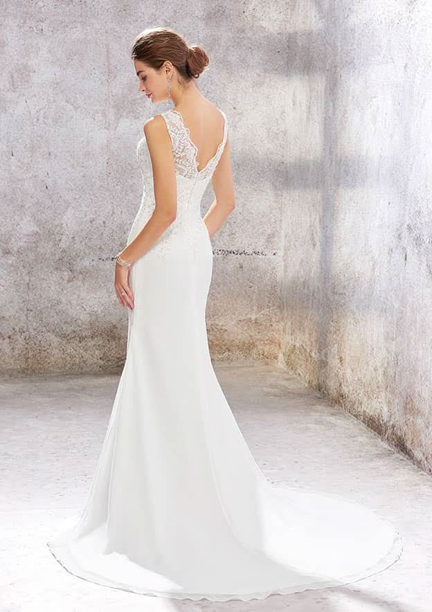 Charming Trumpet/Mermaid V-Neck Sleeveless Chiffon Wedding Dress with Court Train, Sequins, and Beading BM bride