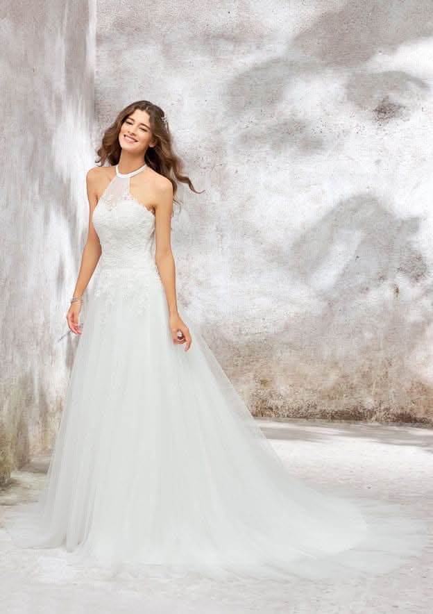 Beautiful Princess A-Line Halter Sleeveless Court Train Lace Tulle Wedding Dress with Applique Sequins BM bride