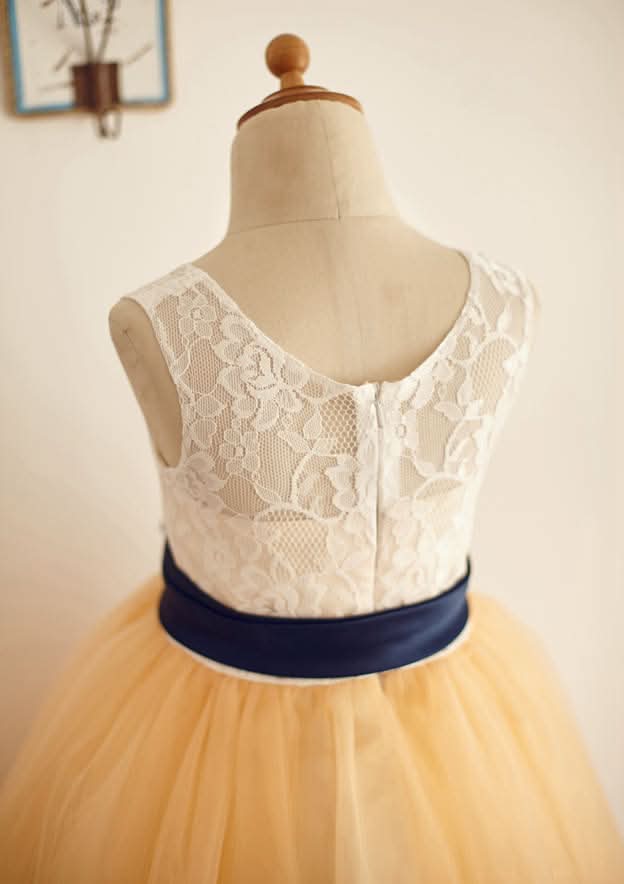 Knee-Length Taffeta Dress with Short Sleeves - A-line/Princess Scoop Neck Flower Girl Dress BM bride
