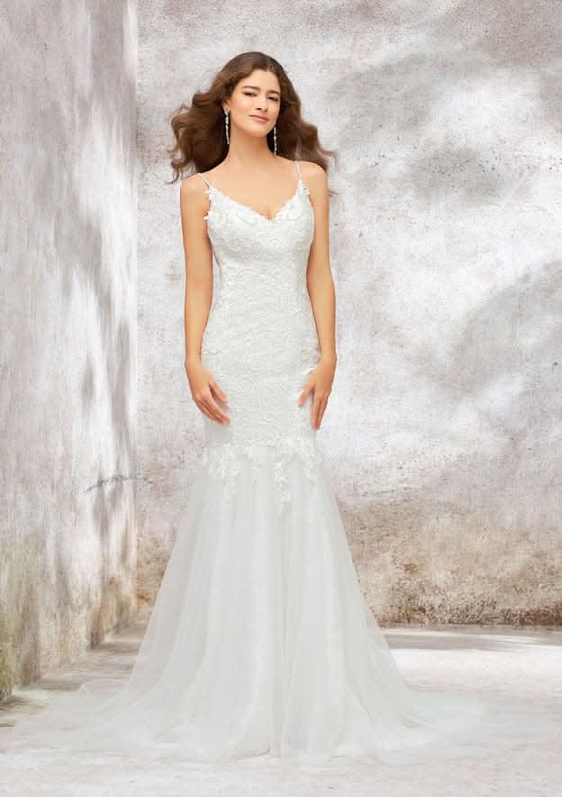 Elegant V-Neck Sleeveless Chapel Train Tulle Lace Wedding Dress with Appliques and Beading in Trumpet/Mermaid Design BM bride