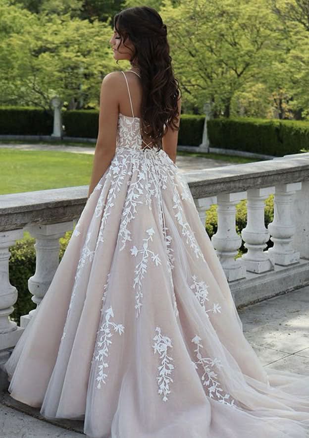 Princess Ball Gown with Square Neckline, Sleeveless Design, and Lace Tulle Chapel Train BM bride