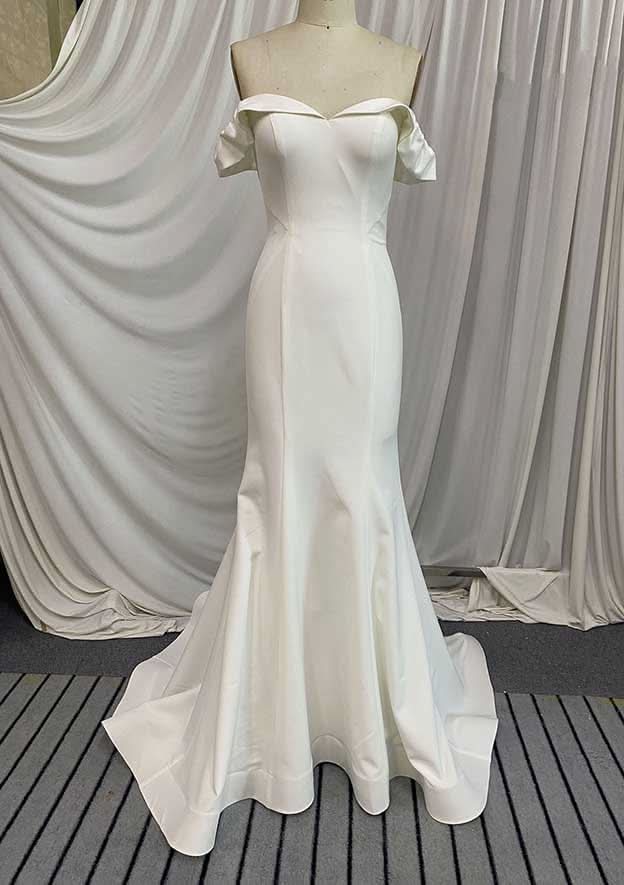 Refined Satin Trumpet/Mermaid Wedding Dress with Court Train BM bride