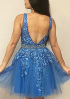 Exquisite A-Line V-Neck Sleeveless Tulle Mini Homecoming Dress With Appliqued Beading Lace BM bride