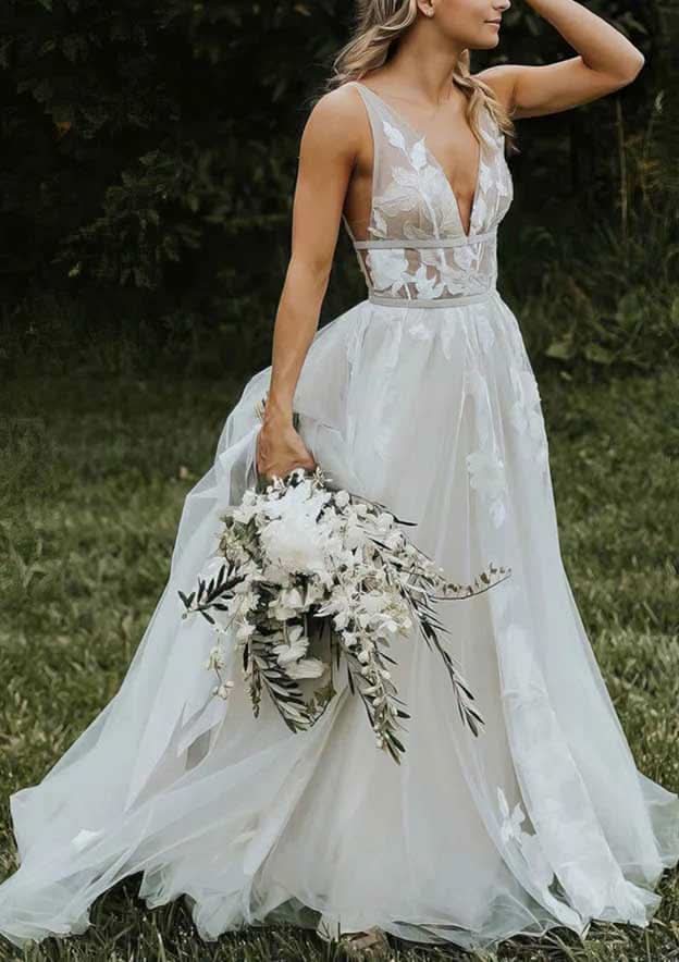Charming Princess A-Line V-Neck Sleeveless Tulle Wedding Dress with Lace Applique and Sweep Train BM bride