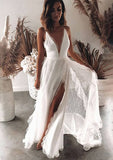 Graceful V-Neck Spaghetti Straps Sweep Train Tulle Wedding Dress with Split in A-Line/Princess Fit BM bride