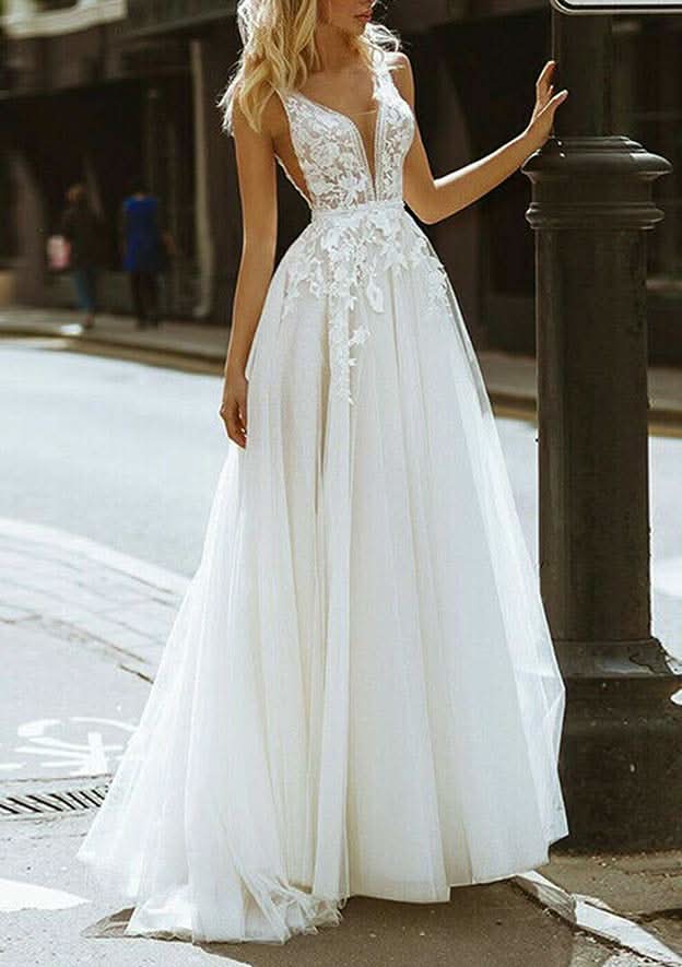 Chic Long/Floor-Length Tulle Wedding Dress with Appliqued Beading in A-Line Design BM bride