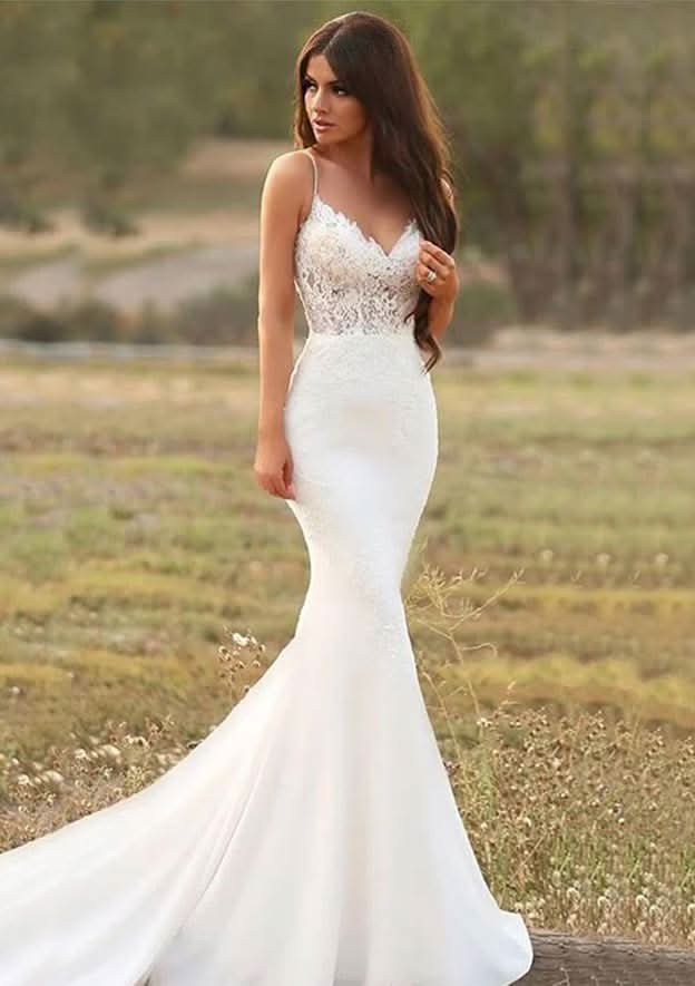 Beautiful Trumpet/Mermaid Court Train Lace Tulle Wedding Dress with Appliqued Lace Accents BM bride