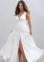 Graceful Princess V-Neck Long/Floor-Length Tulle Wedding Dress with a Stylish Split in A-Line Style BM bride