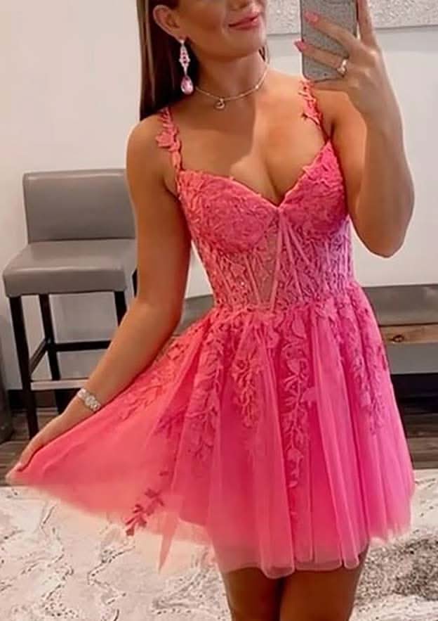 A-Line Mini Tulle Homecoming Dress With V-Neck & Appliqued Beading BM bride