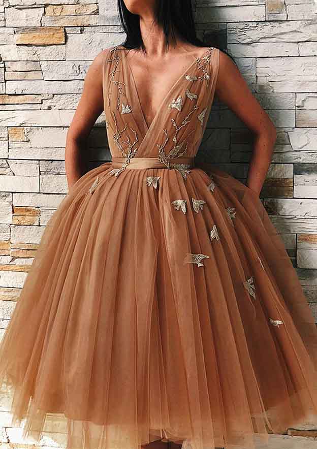 Elegant A-Line V-Neck Knee-Length Tulle Homecoming Dress With Embroidery BM bride