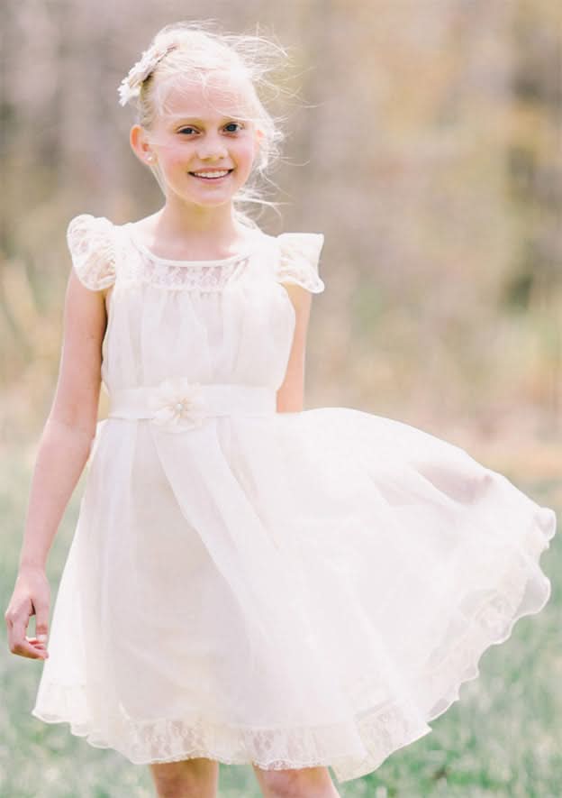 Graceful Chiffon Bateau Neck Knee-Length A-line Flower Girl Dress with Lace BM bride