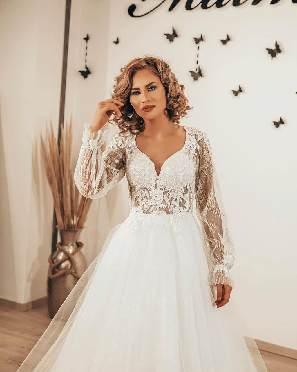 A-Line Sweetheart Long Sleeves Wedding Dress With Lace Appliques Tulle BM bride