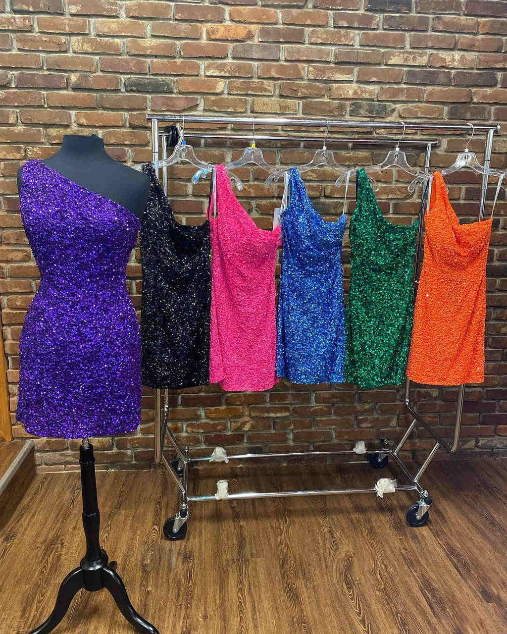 Glamorous One-Shoulder Sequined Sheath Homecoming Dress BM bride