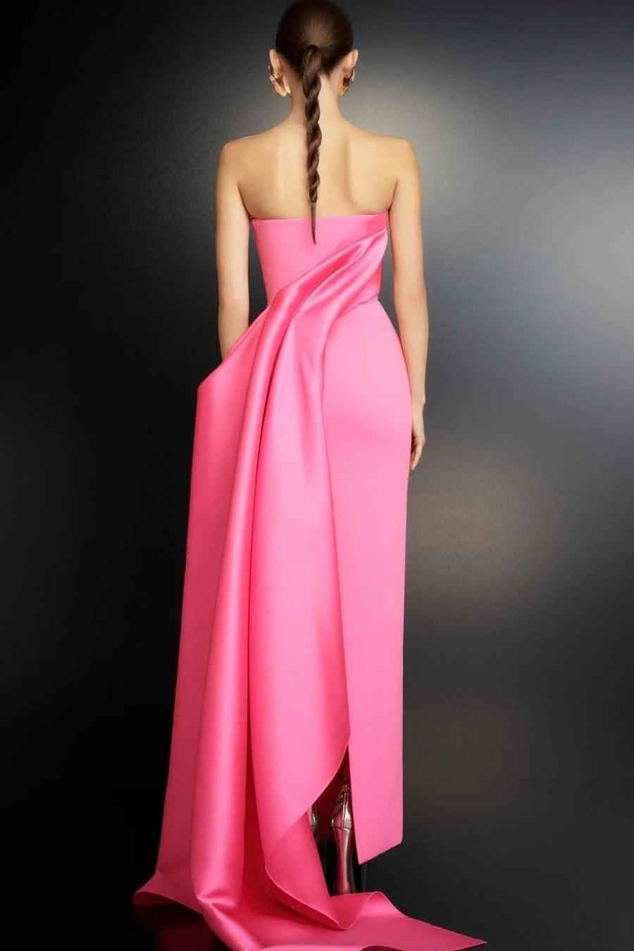 Charming Pink Strapless Sleeveless Long Prom Dress With Ruffles
