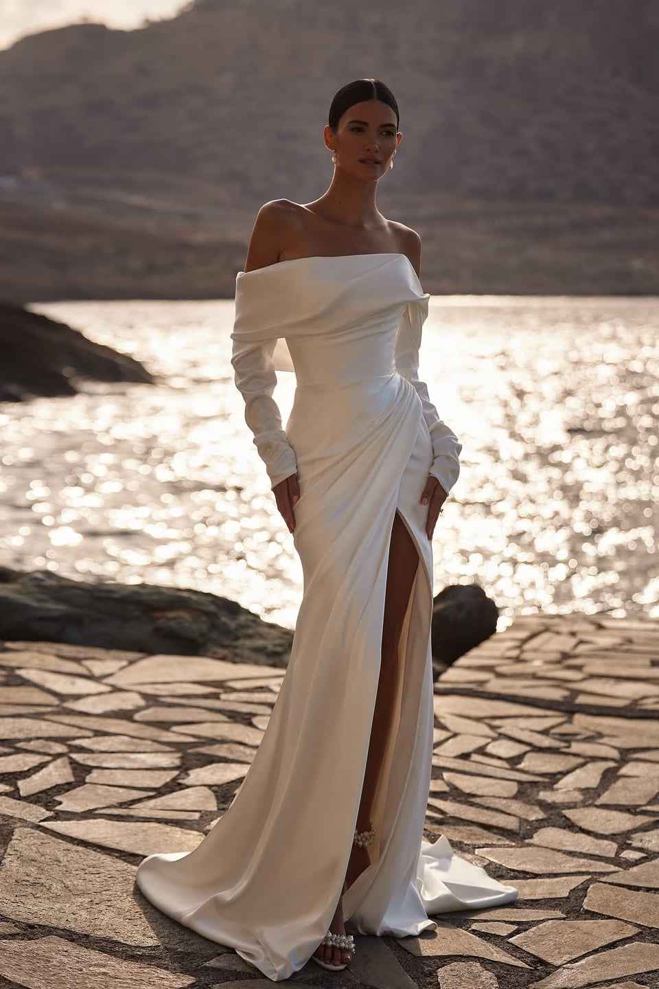 Charming Stain Off-The-Shoulder Long Sleeves Long Pleated Prom Dress With Split