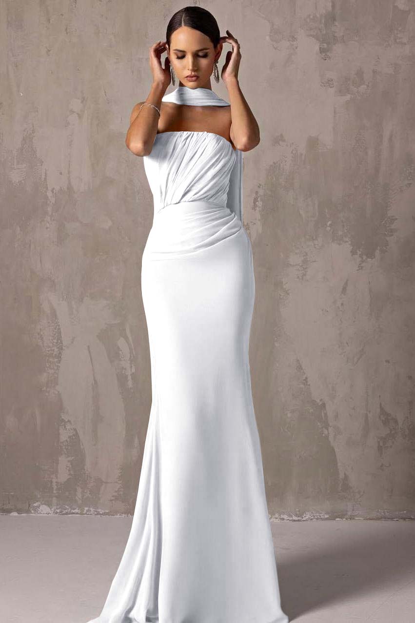 Chic Strapless Sleeveless Mermaid Long Prom Dress With Pleated