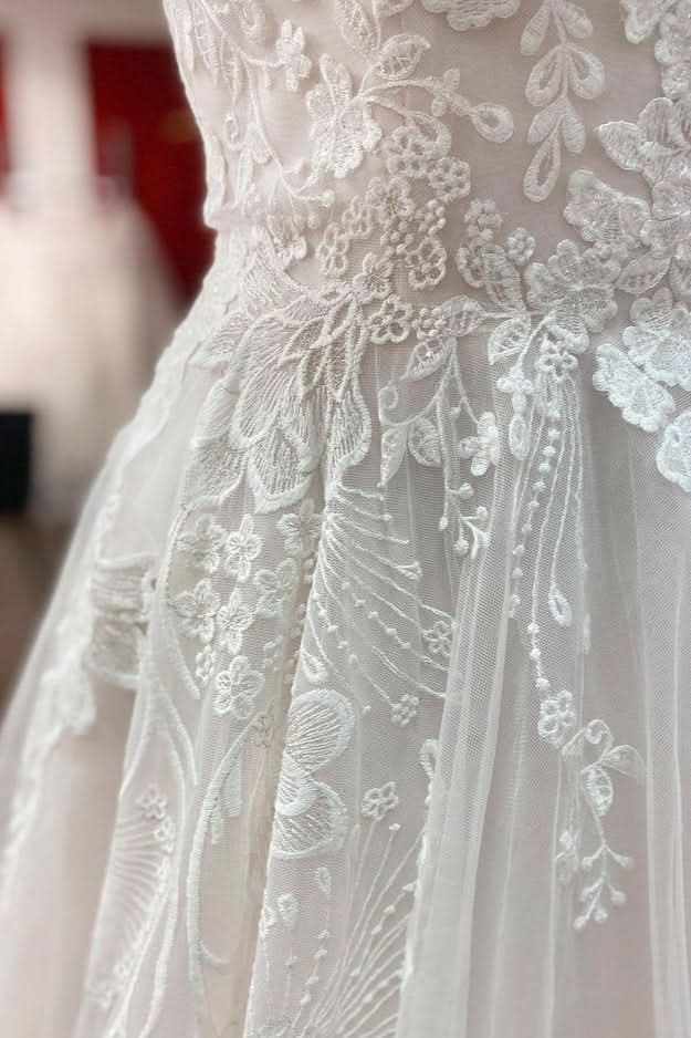 Simple V-Neck Long A-Line Tulle Lace Wedding Dress with Open Back and Appliques BM bride
