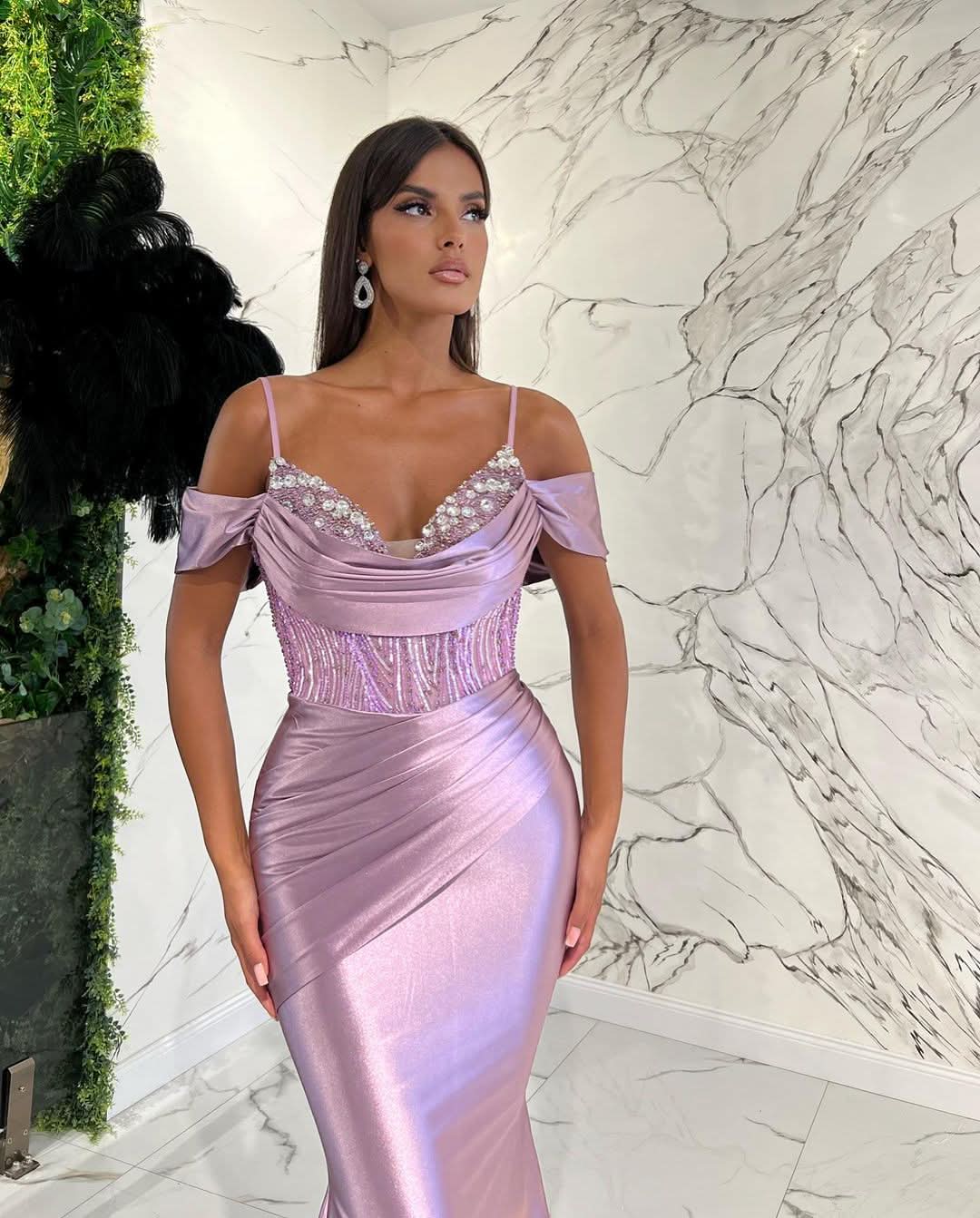 Spaghetti-Straps Sweetheart Mermaid Evening Dress with Sequins Online BM bride