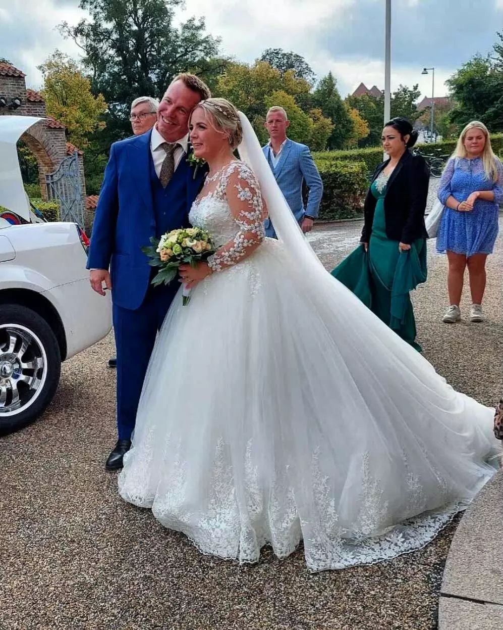 Sweetheart Long A-Line Tulle Wedding Dress with Sleeves BM bride