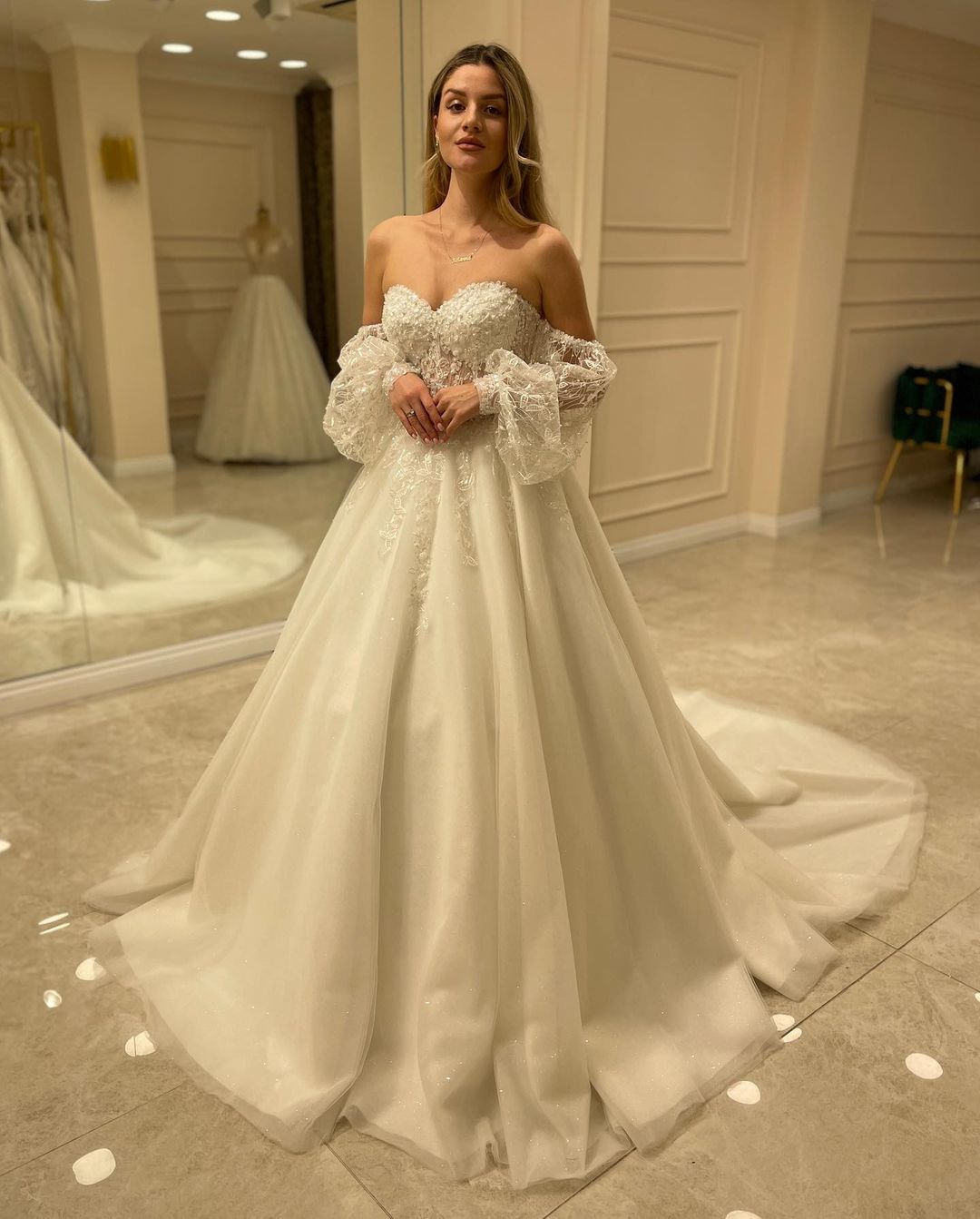 Sweetheart Long Sleeve Backless A-Line Train Wedding Dress with Lace Appliques BM bride