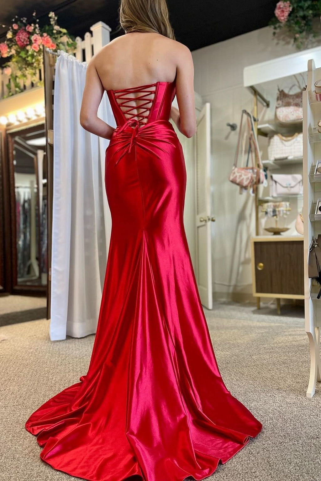 Stunning Red Strapless Twist-Front Mermaid Long Dress with Slit BM bride