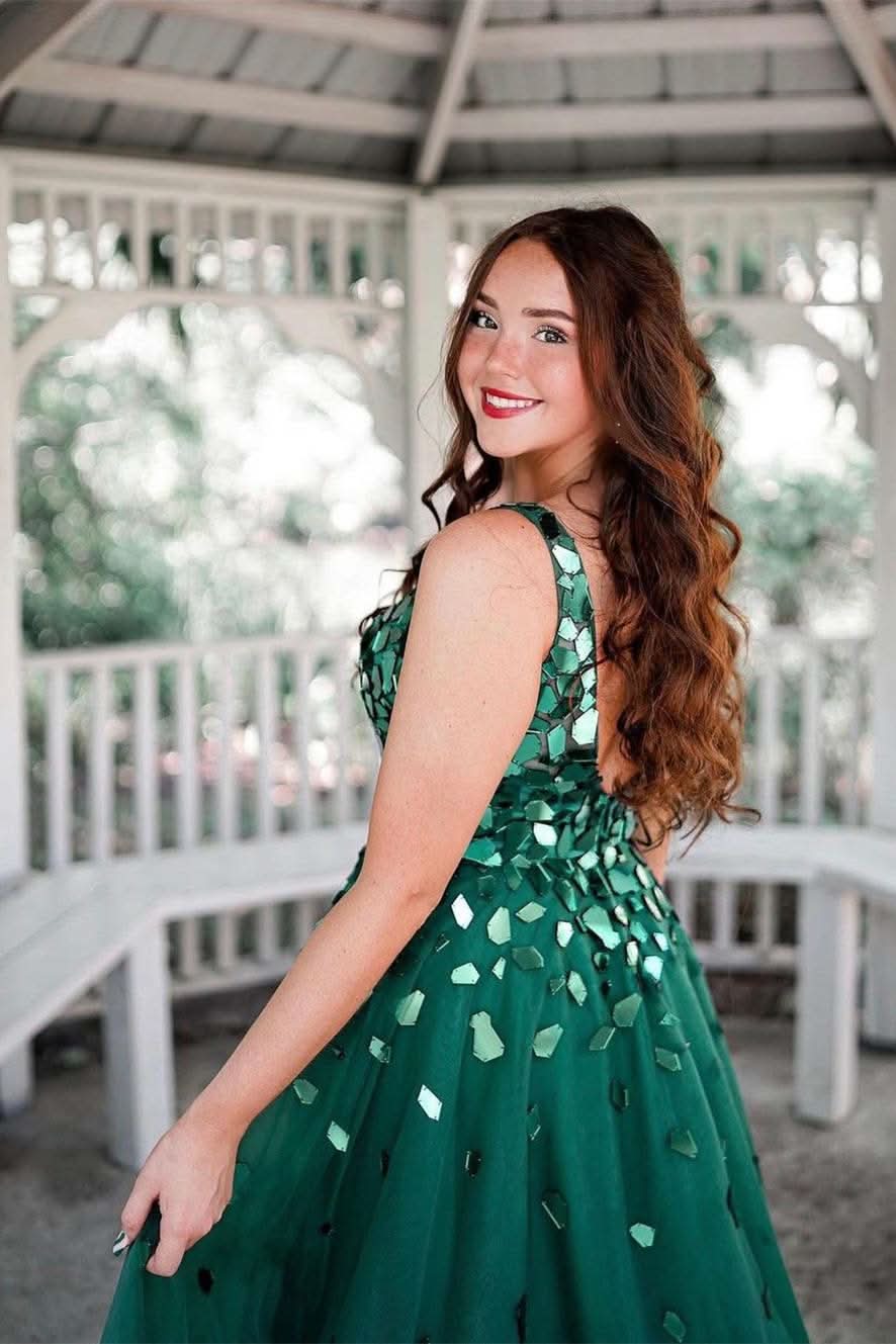 Stunning A-Line Green V-Neck Sequins Long Prom Dress BM bride
