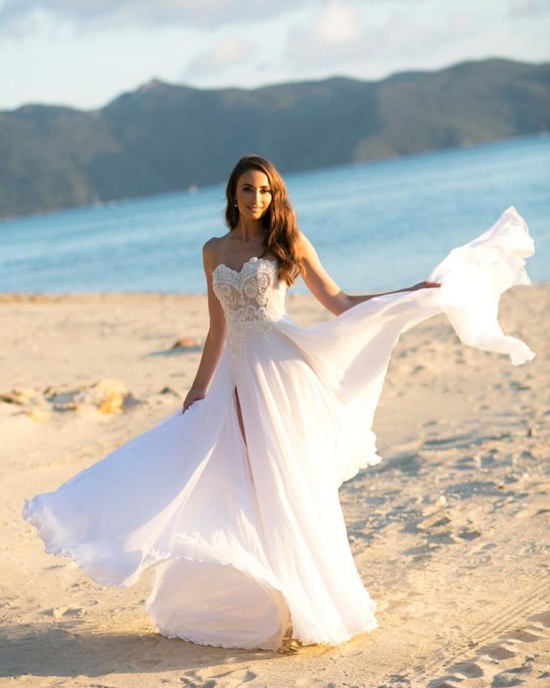 Sweetheart A-line Wedding Dress With Appliques Lace BM bride