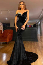 Elegant Black With V Neck Long Mermaid Sleeveless Prom Dress