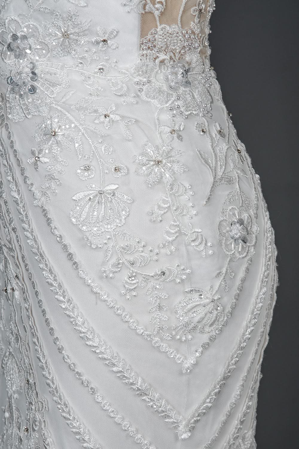 Mermaid Scoop Neck Jewel Wedding Dress with Beadings and Appliques BM bride