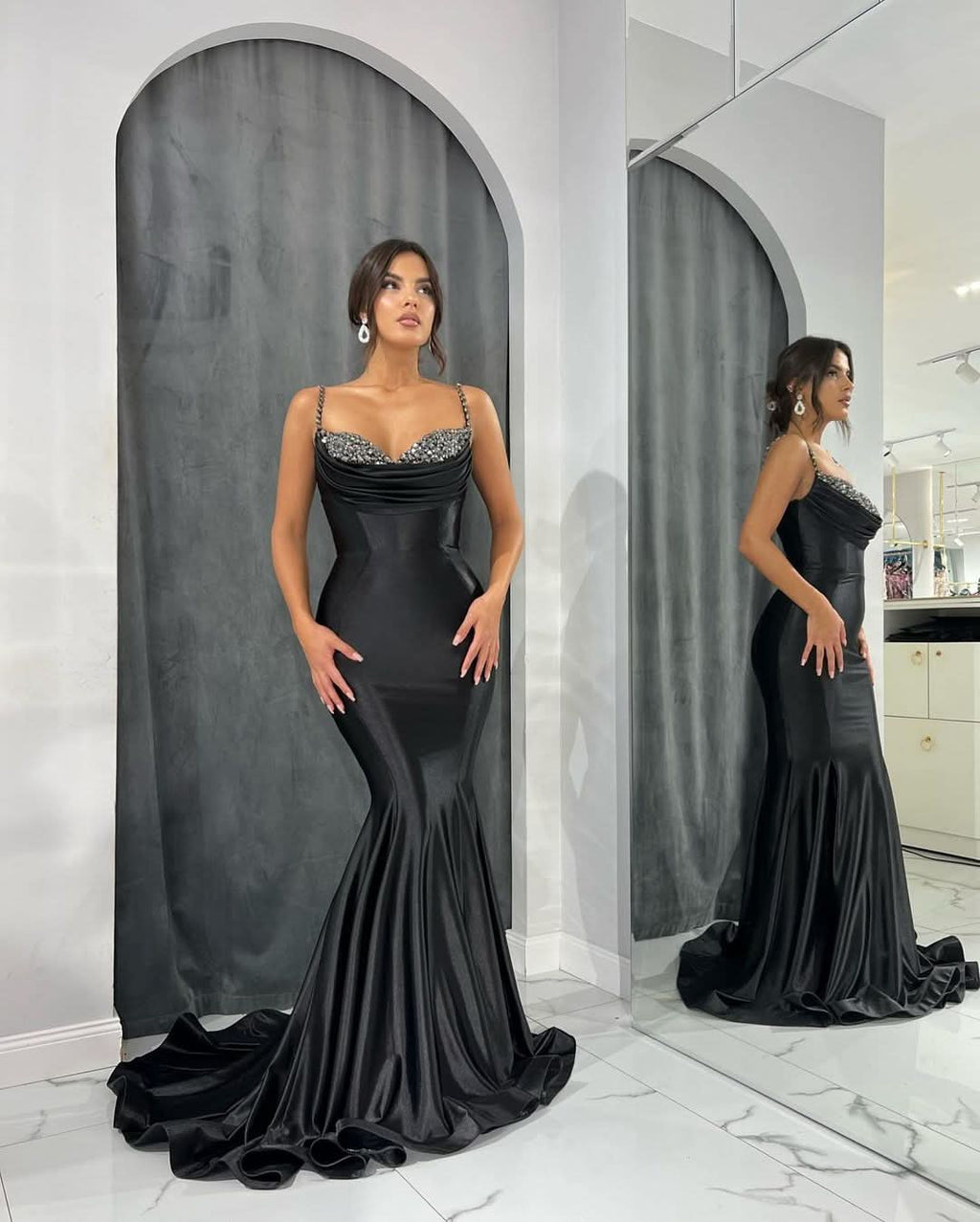 Spaghetti-Straps Sweetheart Mermaid Evening Dress with Sequins Online BM bride