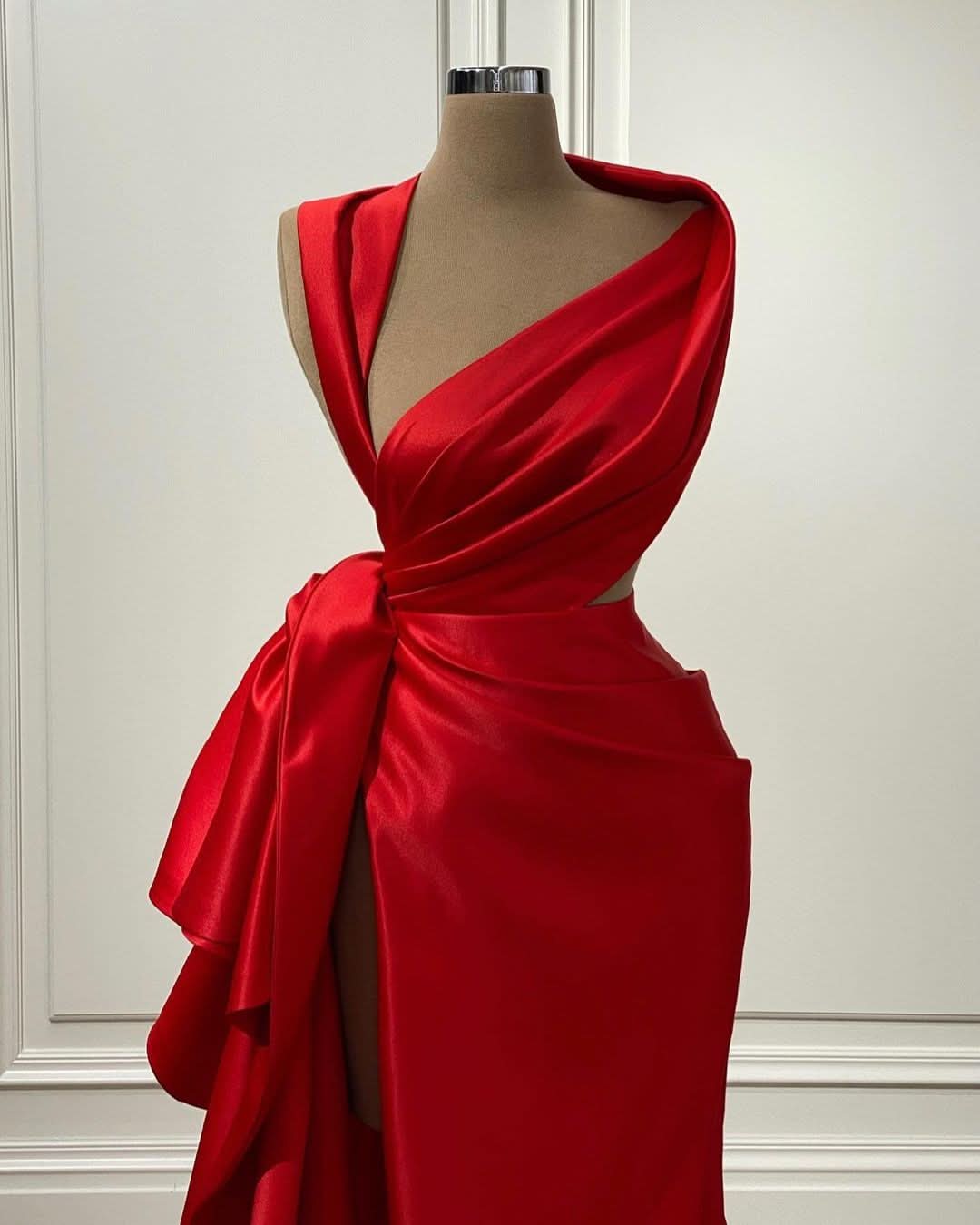 Elegant Red Charmeuse Long Prom Dress with High Slit BM bride