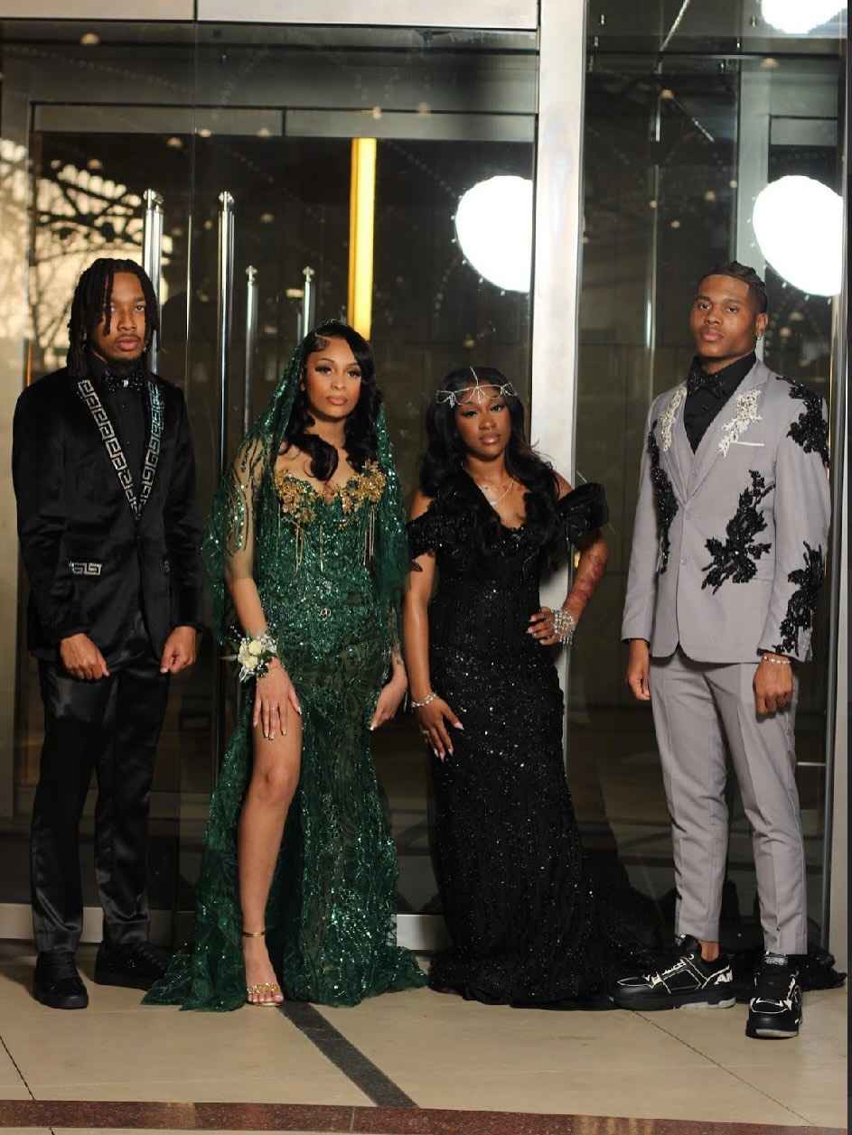 Emerald Empress - Dark Green Sequin Mermaid Prom Dress with Gold Tassel Bodice & Sheer Cape