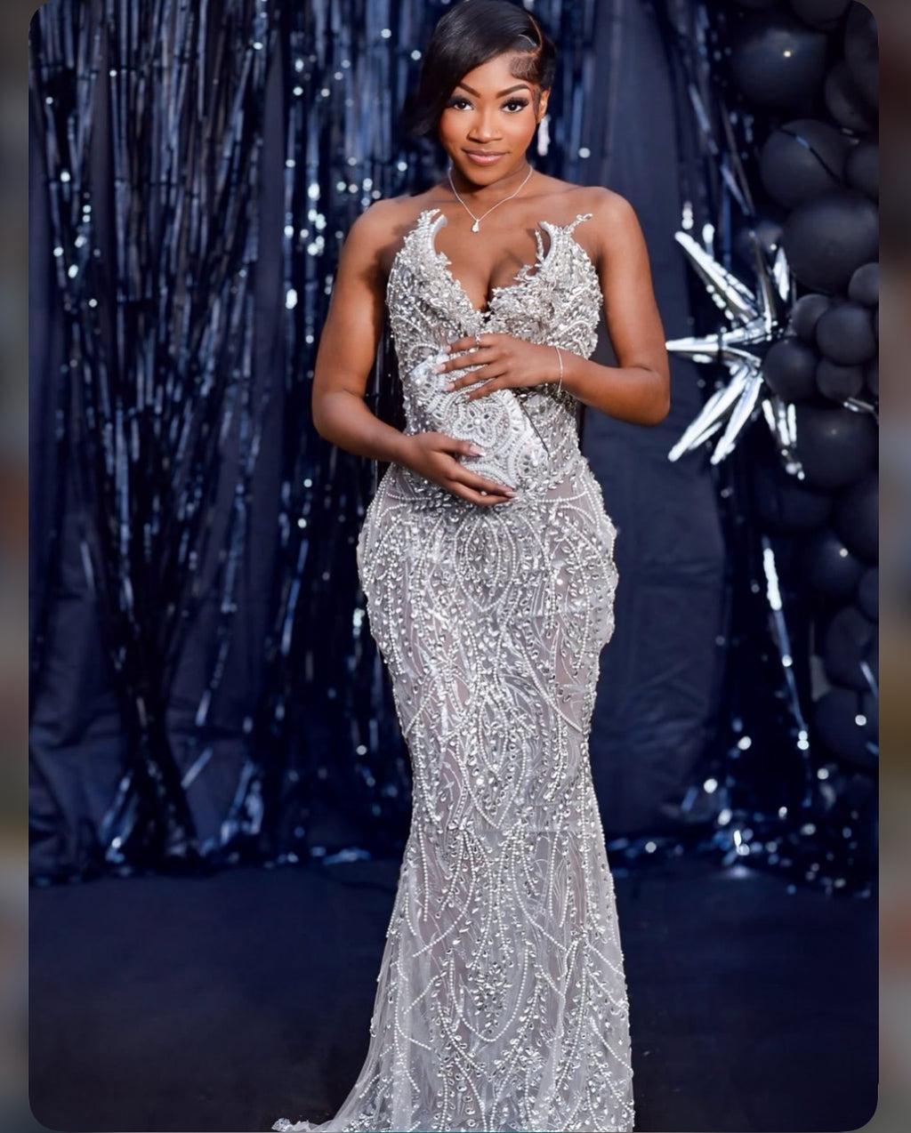 The Diamond Dream - 2026 Silver Crystal & Pearl Beaded Mermaid Gown: Sweetheart Neckline with 3D Floral Lace Appliqués & Cathedral Train