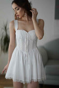 White Sweetheart Sleeveless Short Prom Dress With Lace Appliques
