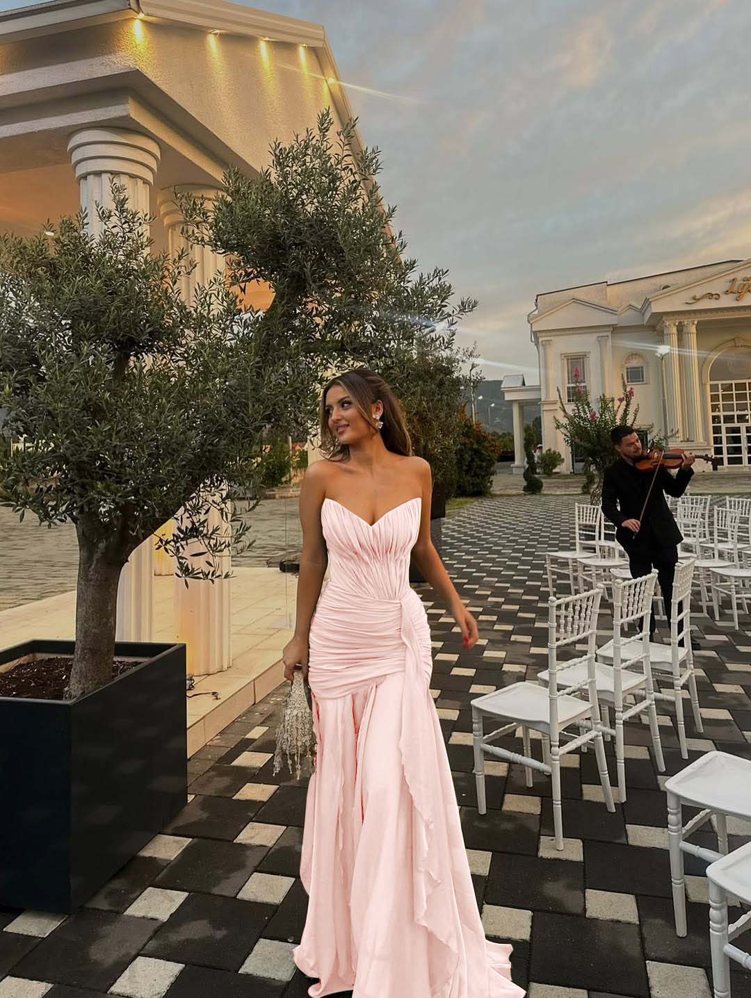 Strapless V Neck Sleeveless Long Prom Dress With Pleated Ruffle