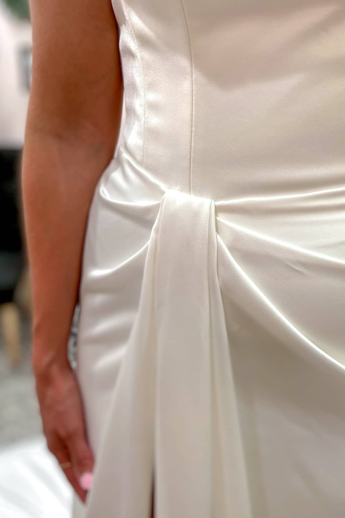Elegant Sweetheart Backless Satin Mermaid Wedding Dress with Floor-Length Split BM bride