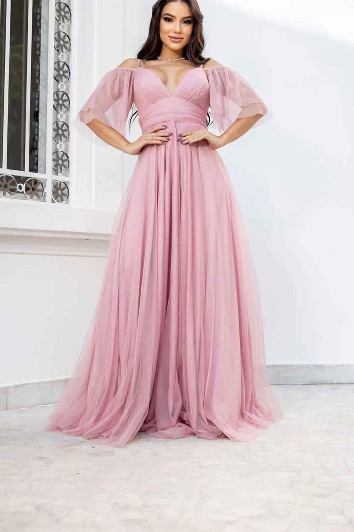 Chic Tulle Spaghetti Strap Deep V Neck Boho Prom Dress A Line With Sequins