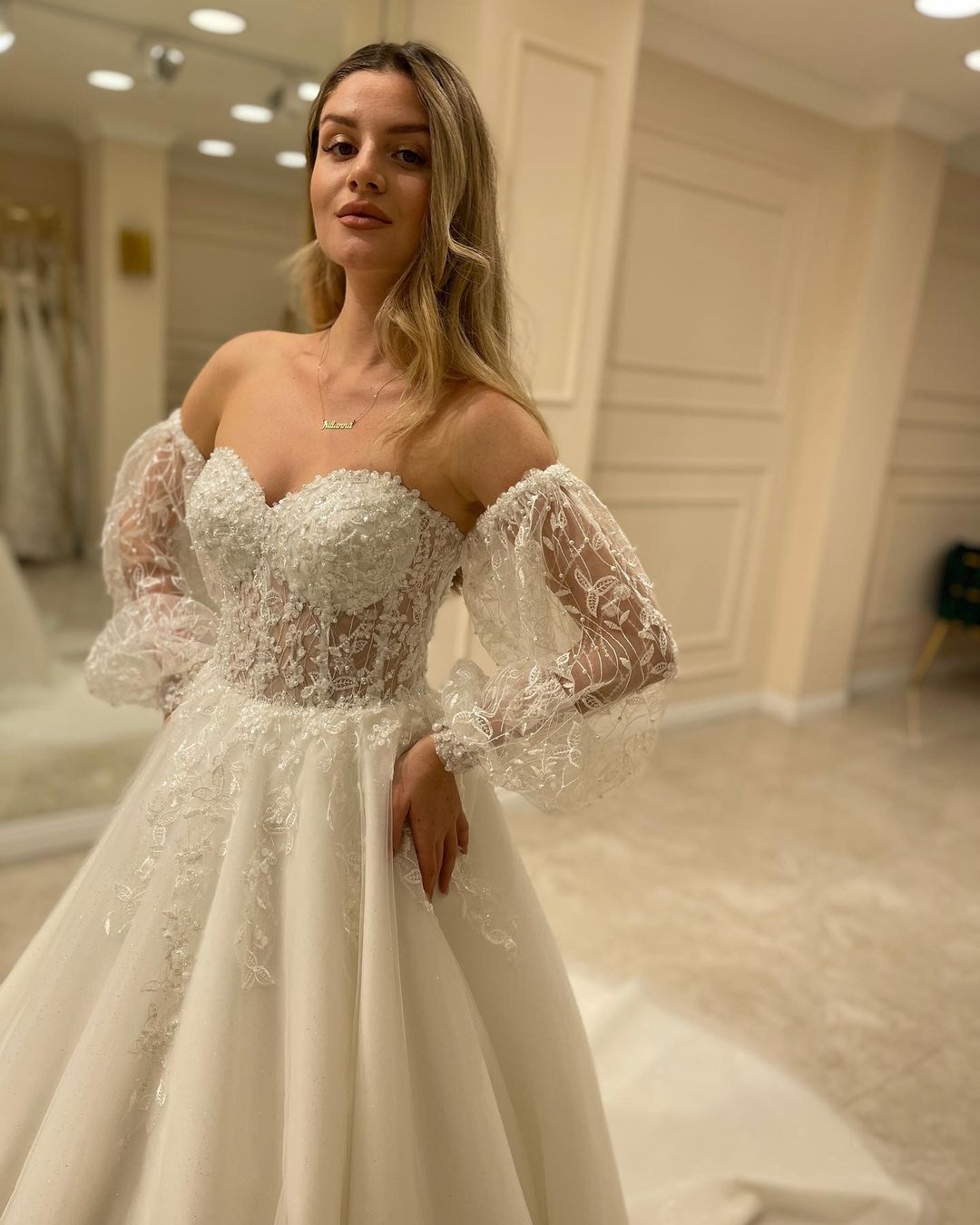 Sweetheart Long Sleeve Backless A-Line Train Wedding Dress with Lace Appliques BM bride