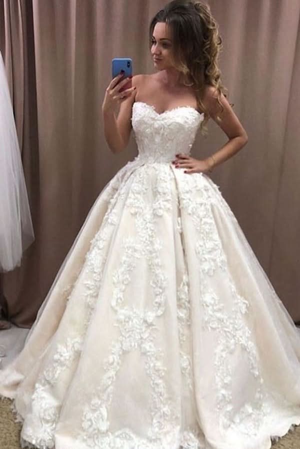 Long Ball Gown Sweetheart Wedding Dress with Floral Lace Appliques BM bride