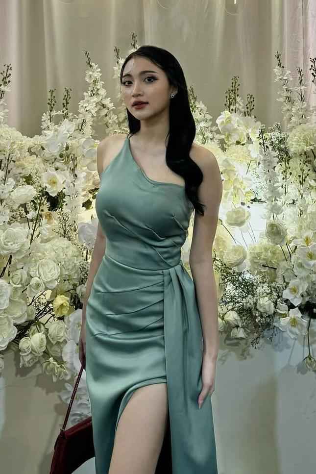 One Shoulder Sleeveless Mermaid Split Long Prom Dress With Ruffles