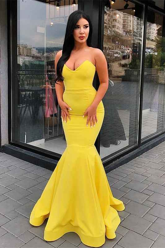 Charming Sweetheart Strapless Sleeveless Yellow Mermaid Prom Dress Long