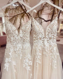 Chic Spaghetti Strap V-Neck A-Line Tulle Wedding Dress with Lace Appliques BM bride