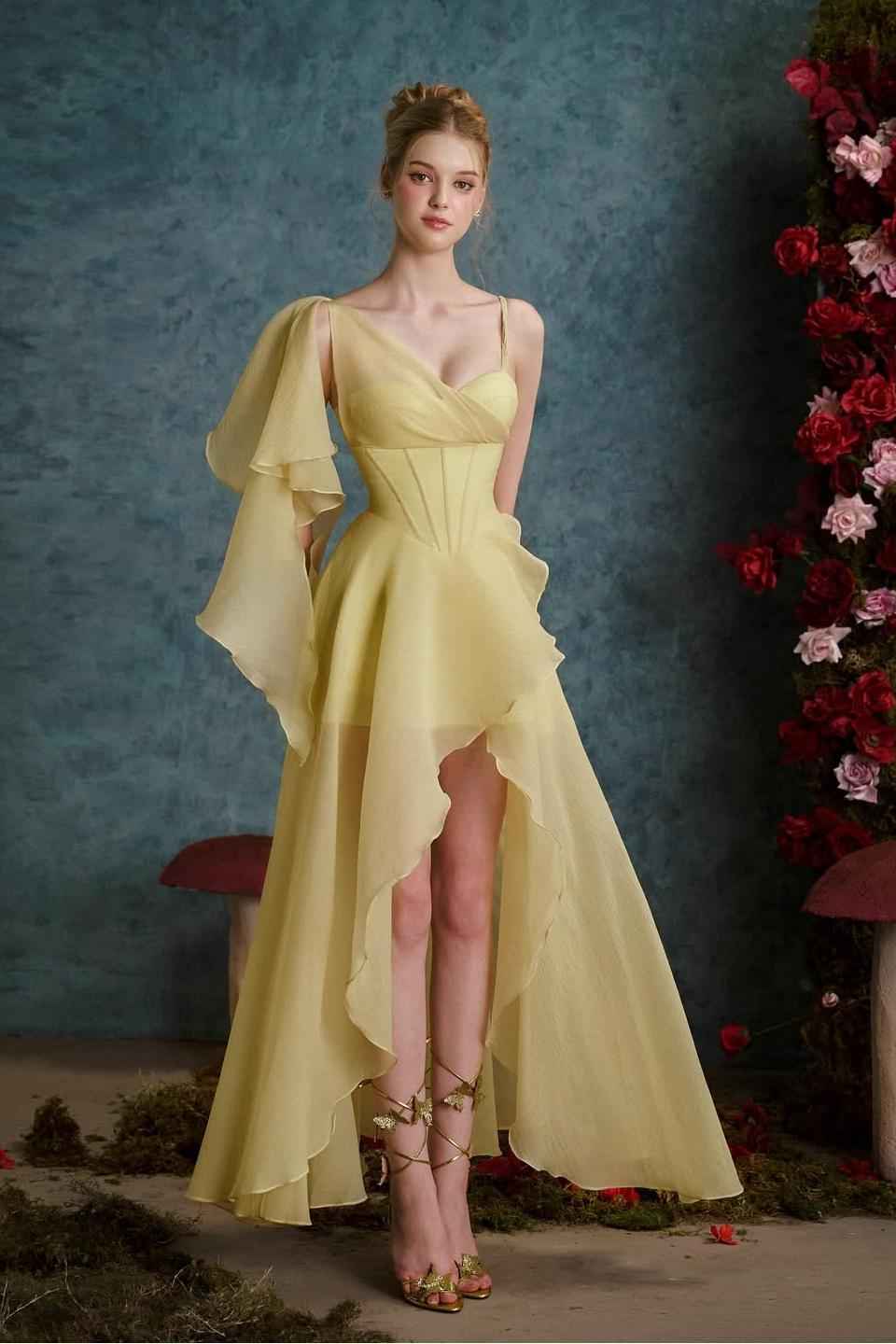 Spaghetti Strap Sleeveless Long Split Prom Dress With Pleated