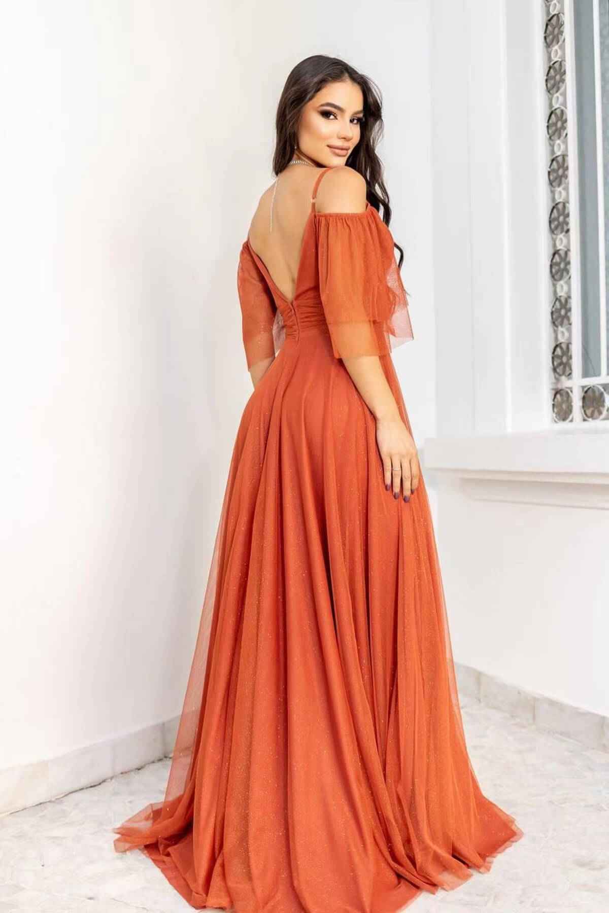 Chic Tulle Spaghetti Strap Deep V Neck Boho Prom Dress A Line With Sequins